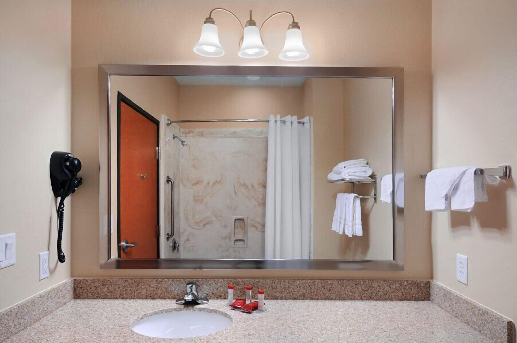 מלון Ramada By Wyndham קולג' סטיישן חדר תמונה