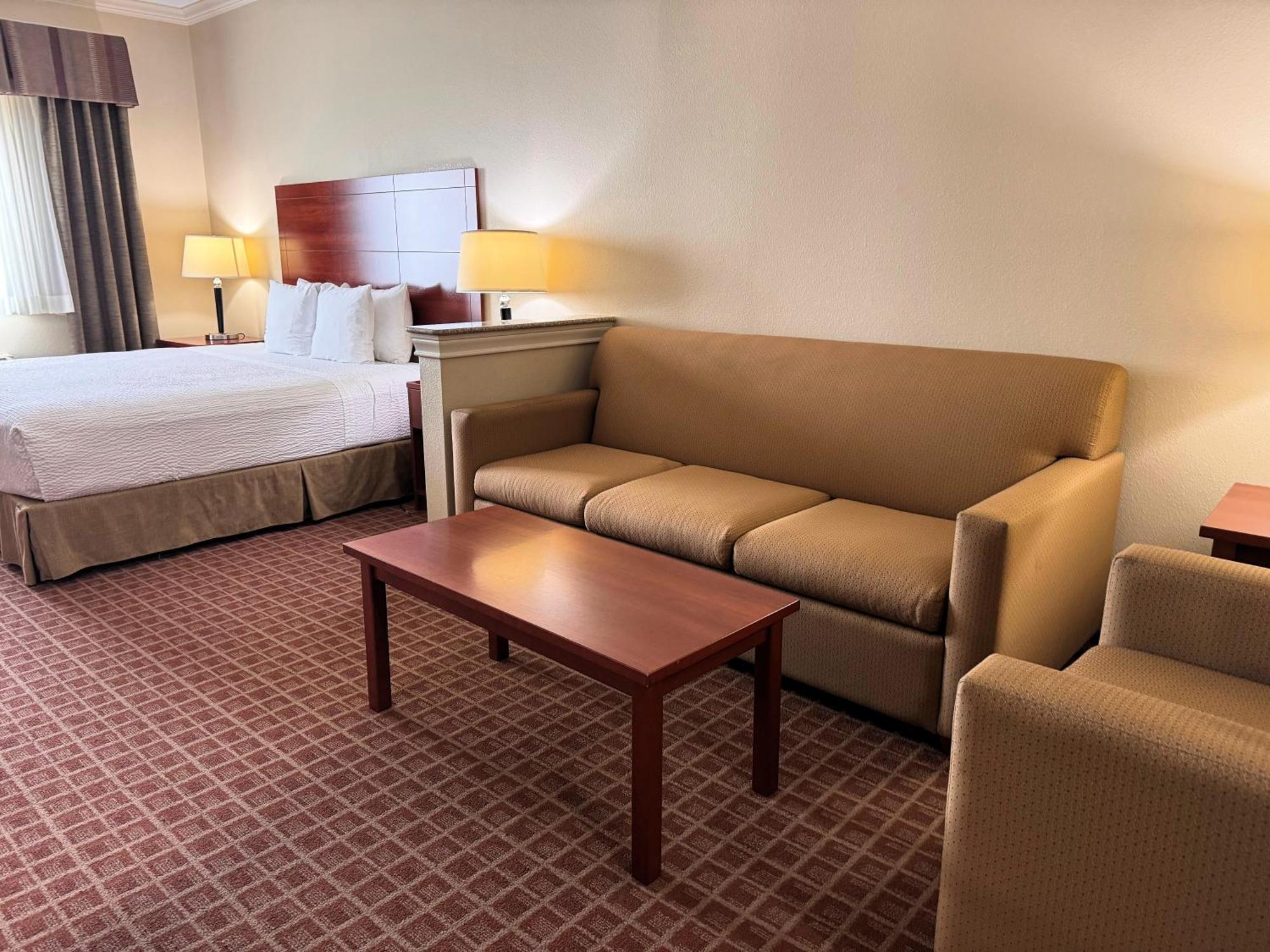 מלון Ramada By Wyndham קולג' סטיישן מראה חיצוני תמונה