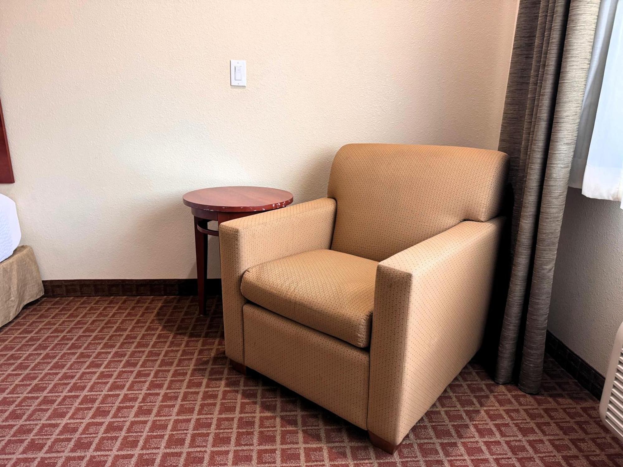 מלון Ramada By Wyndham קולג' סטיישן מראה חיצוני תמונה